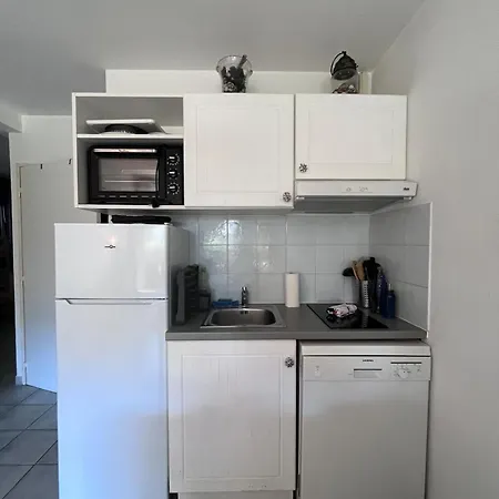Apartment Le Marina 5 & And Pool Sanary-sur-Mer